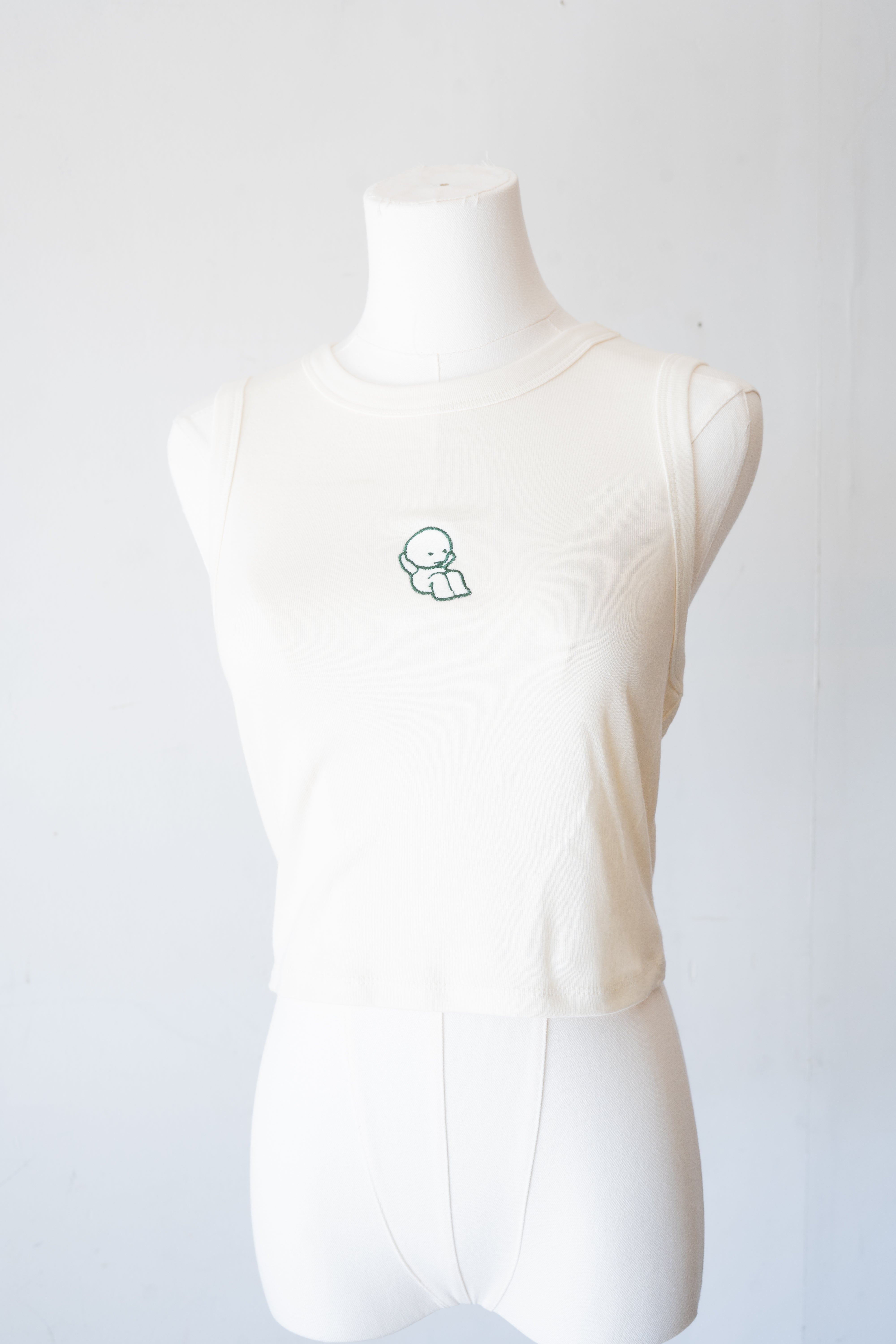 Pull-up Smiski Tank Top (Cream)